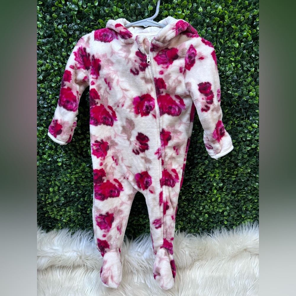 Nwot Laura Ashley baby Pink Floral Footies